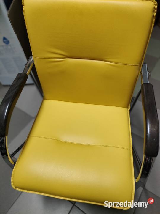 Krzesło firmy Nowy Styl kolor żółty Tomaszów Mazowiecki sprzedam