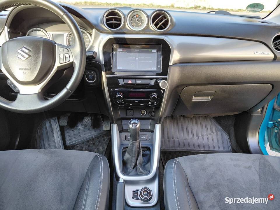 SUZUKI VITARA 2015r 16 4X4 panorama dach navi kurtyny powietrzne dolnośląskie Jelenia Góra