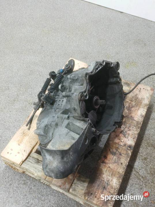 SKRZYNIA BIEGÓW 1023704 25 TDI Volvo V70 II