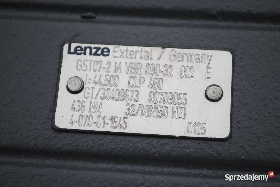 Motoreduktor 15kw 32obrmin Firmy LENZE Kargowa