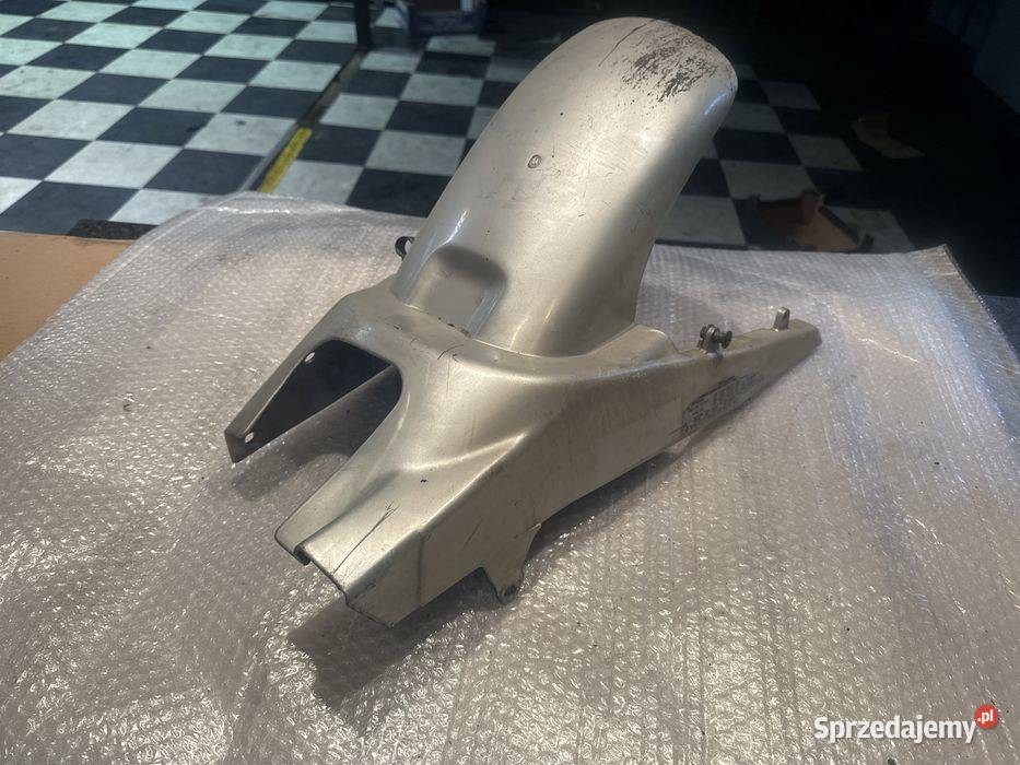Honda CBR 600F 600 F Błotnik Nadkole Osłona Pozostałe Poznań