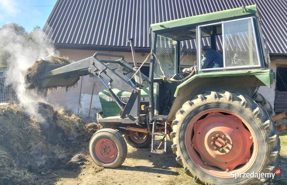 Sprzedam traktor Charzewice sprzedam