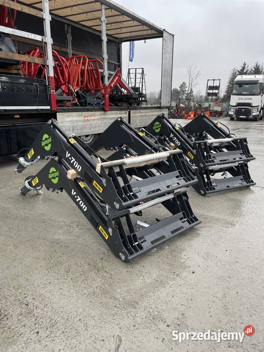 12 Ładowacz czołowy Agrosped V700 Euroramka f nieuszkodzony