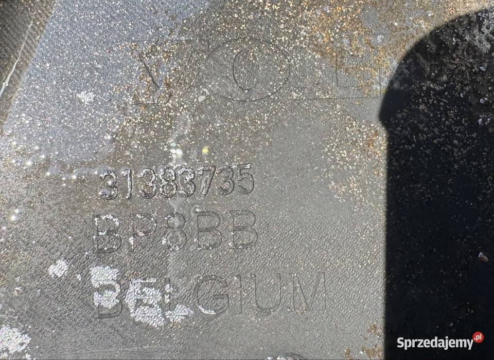 Płyta osłona zderzaka przód Volvo v40 II 2 1219 Międzychód sprzedam