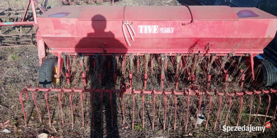 Siewnik do zboża TIVE kujawsko-pomorskie Wąbrzeźno