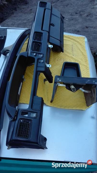 Deska rozdzielcza polka kokpit fso polonez cargo