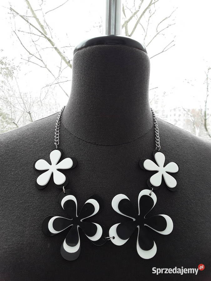 efektowny naszyjnik kwiatowy czarnobiały mazowieckie Warszawa