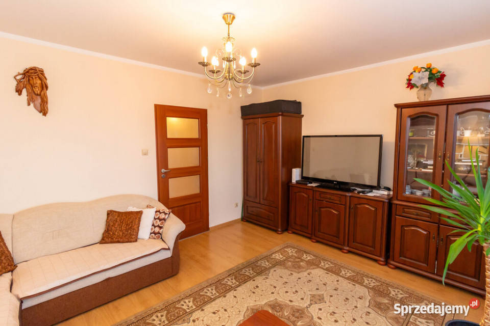 Mieszkanie 3 pokoje 6893m2 Os Pułanki balkon świętokrzyskie