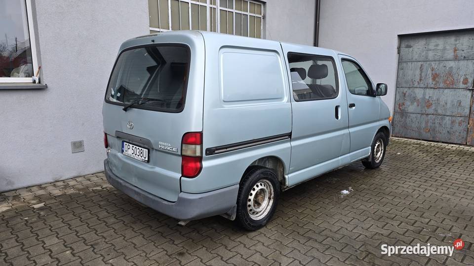 Toyota Hiace 25D Doka 6 osób zarejestrowany Hiace Nowy Świętów