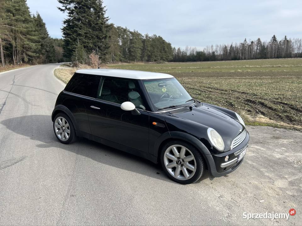 Mini Cooper 16 ASR (kontrola trakcji)