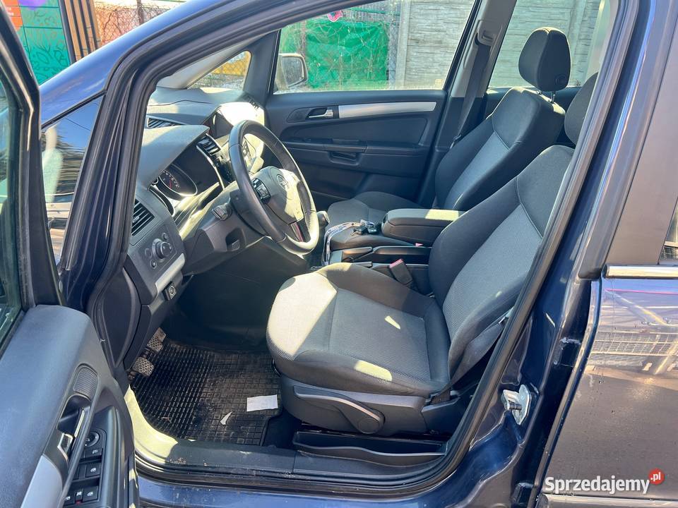 Opel Zafira B 18 Gaz 7osobowy zarejestrowany autoalarm Zafira Motoryzacja Łódź