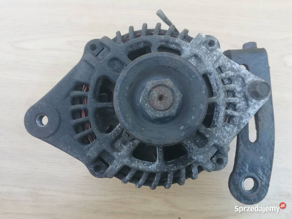Kia carens ii 2 18 16v alternator sprzedam