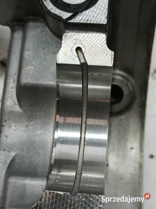 GŁOWICA KOMPLETNA 1059354CH 30 TDI Audi A6 III Rok produkcji 2010