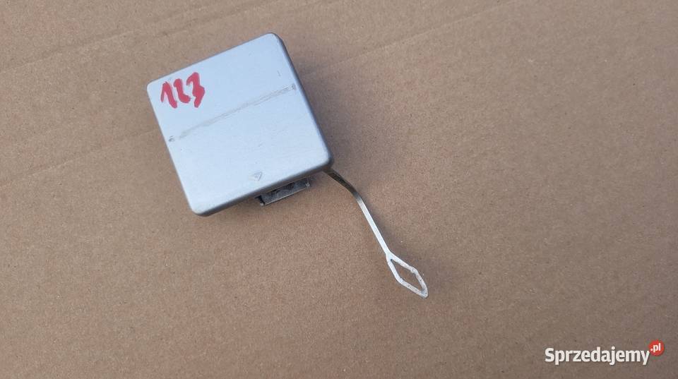 MERCEDES C W203 ZAŚLEPKA HAKA ZDERZAKA TYŁ osobowe śląskie Ruda Śląska