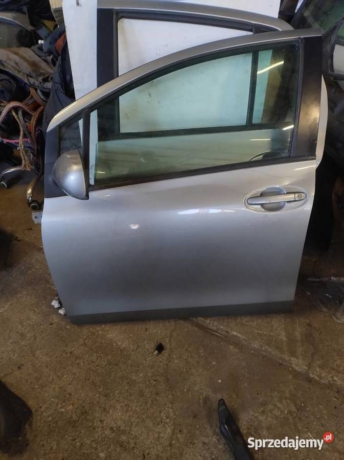 Toyota Yaris II 2007r 14 D4D Lak 1F8 Części warmińsko-mazurskie