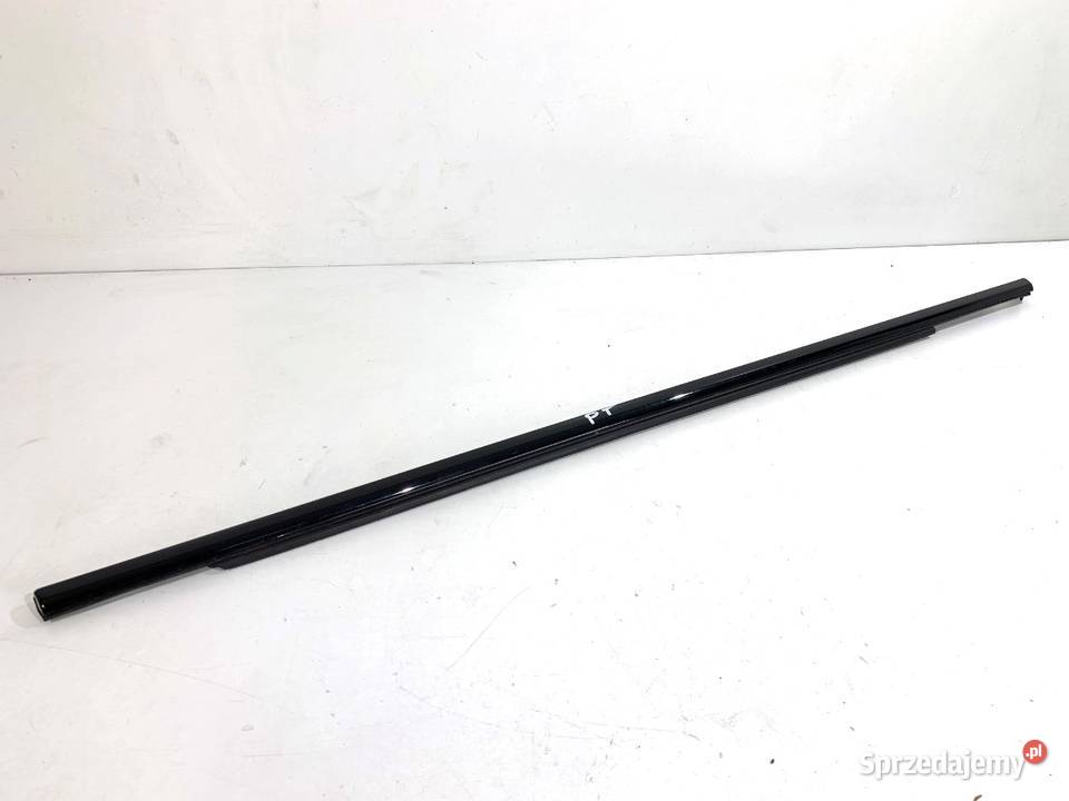 LISTWA ZGARNIAJĄCA TYŁ PRAWY VOLVO S90 II