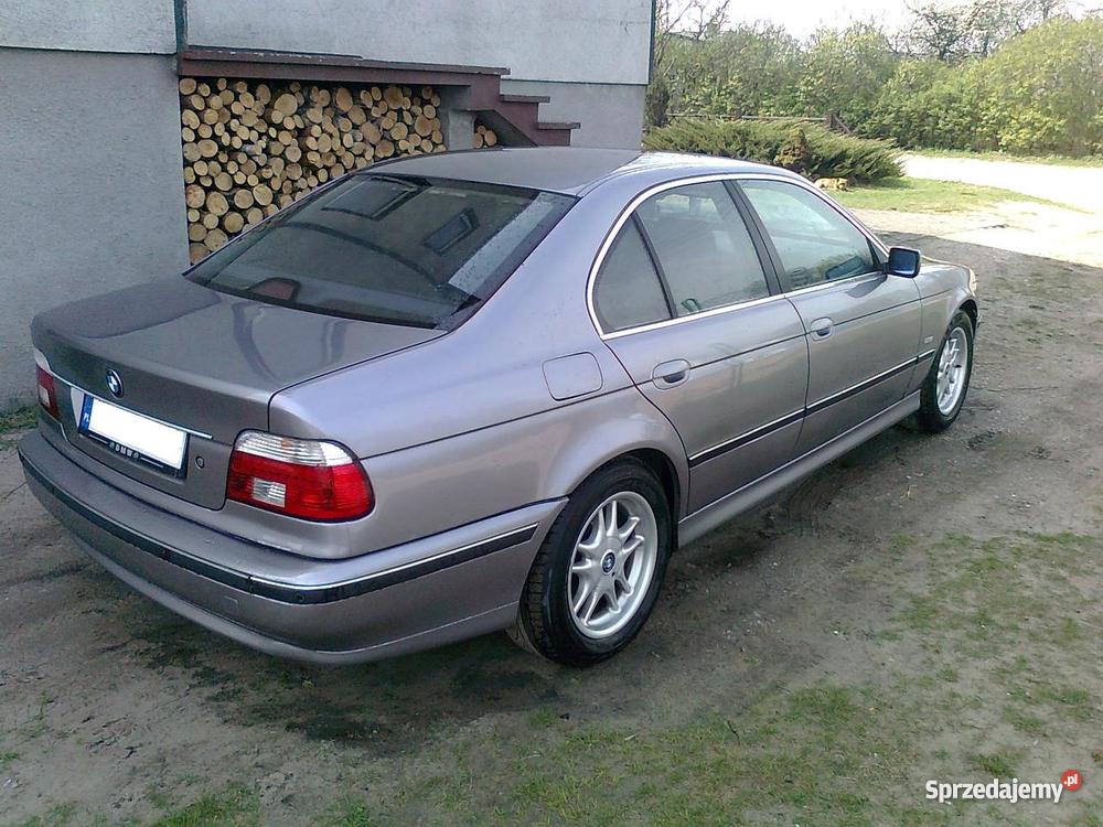 BMW 520GAZDO UZGODNIENIA manualna Chraplewo
