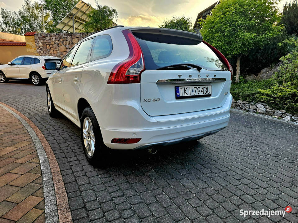 Volvo XC 60 20 D 5 cylindrów Navi Kamera elektrochrom. lusterko wst. XC 60 Zagnańsk