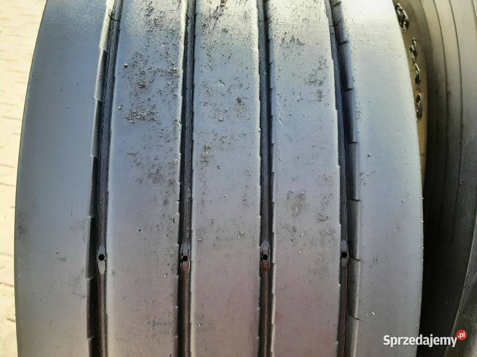 2x Opona używana ciężarowa 38565R225 DUNLOP