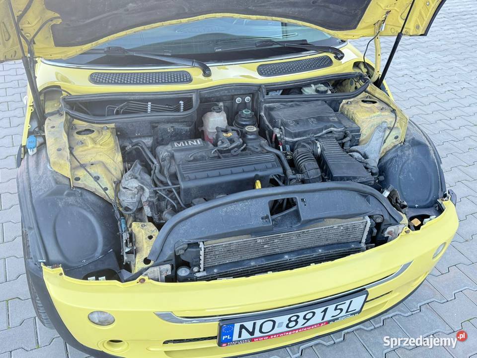 Mini One 16 benzyna 2004 r 144 000 Żółty żółty