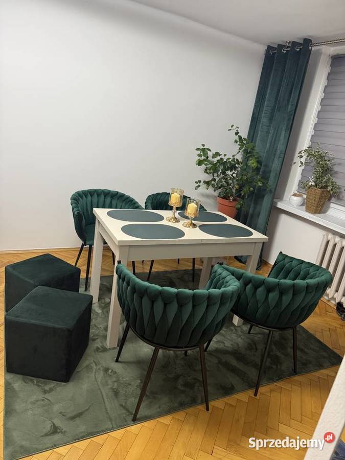 Sprzedam stół i 4 krzesła