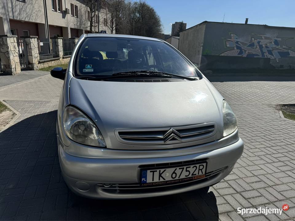 Citroen Xsara Picasso 2003r 18 Benzyna Samochody osobowe świętokrzyskie Kielce sprzedam