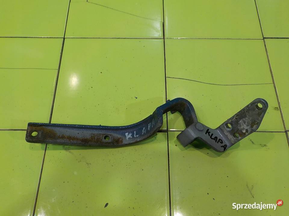 LANCIA BETA 20 B 83r COUPE 2D zawias klapy prawy Suków