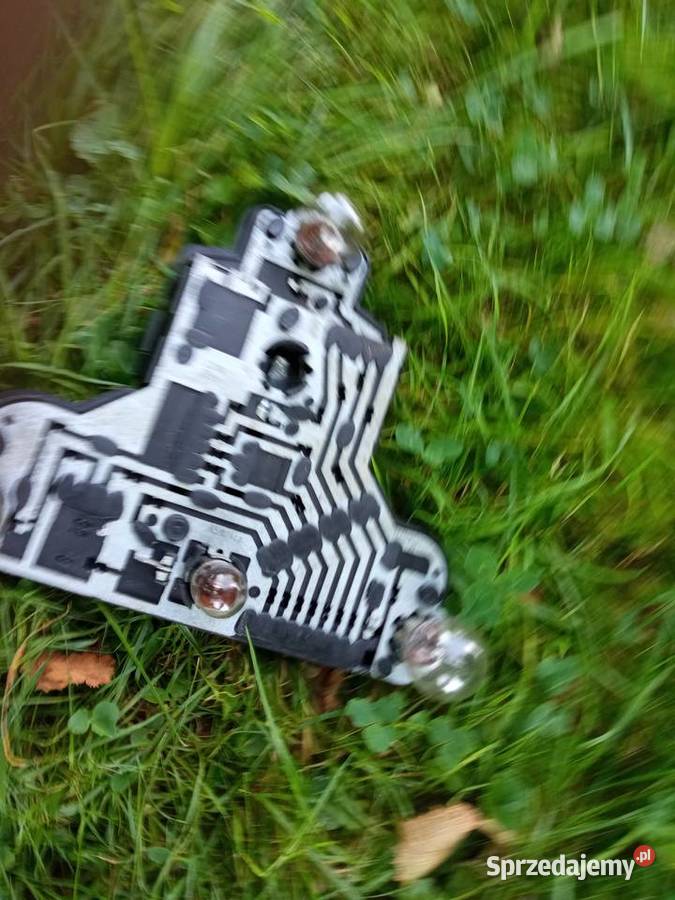 Lampa tylna lewa VW Golf Lampy śląskie Bieruń