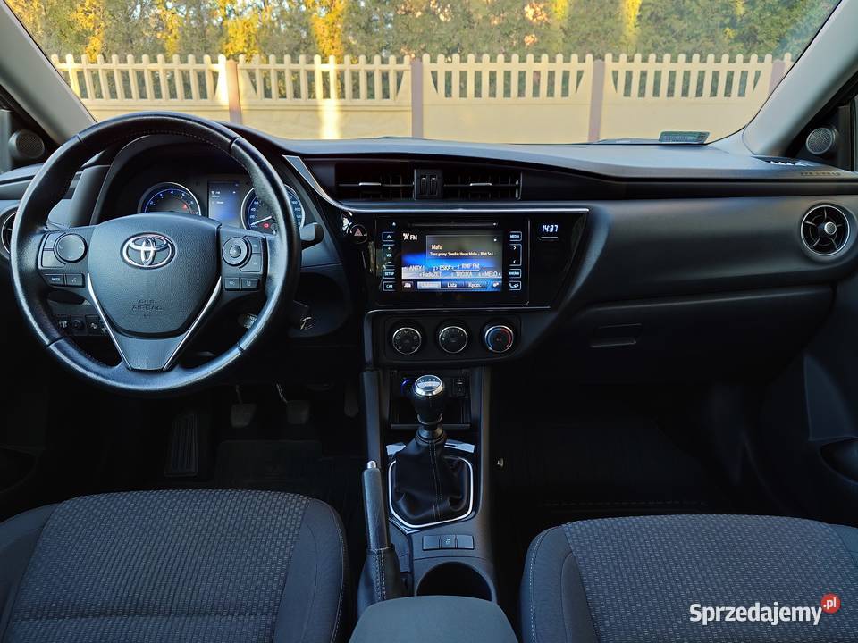 TOYOTA COROLLA CLASSIC PLUS Samochody osobowe Głowno