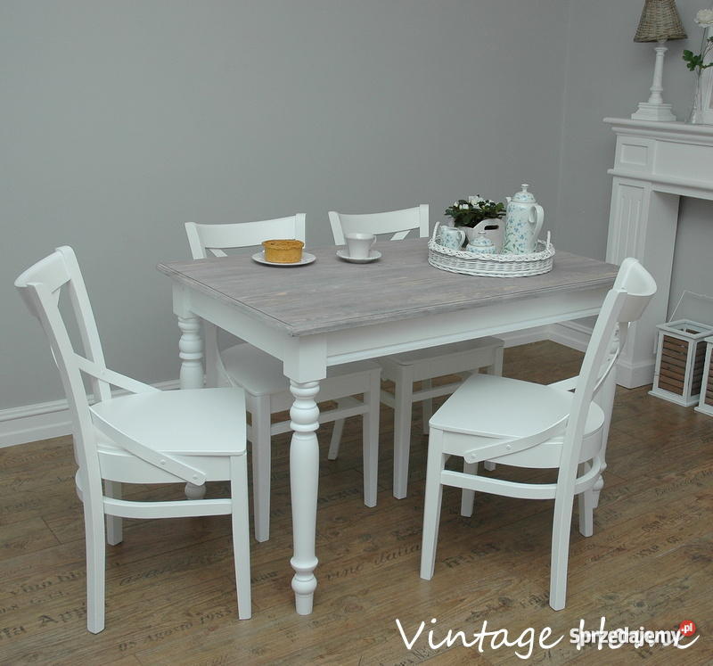 Prowansalski stół drewniany producenta Łódź