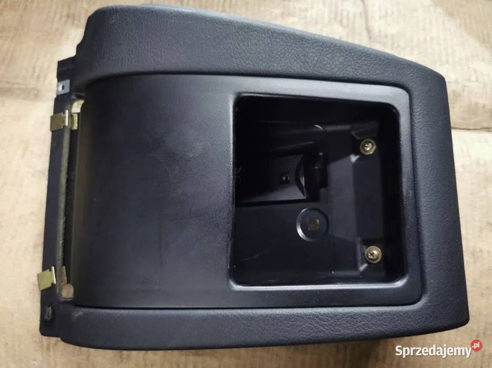 Schowek kierowcy gniazdo obd 2 BMW E39 Żory sprzedam