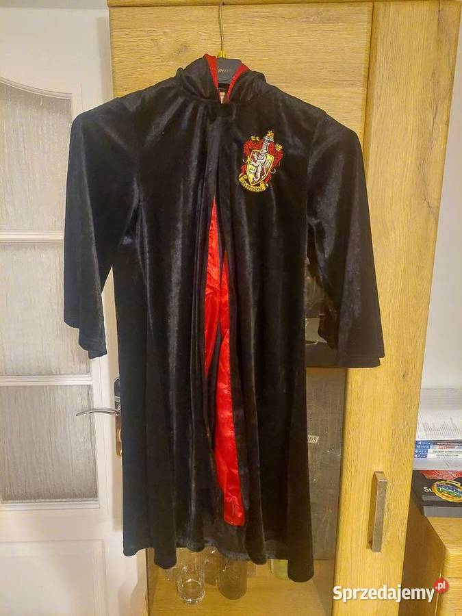 Chłopięca pelerynka na bal z motywem Harryego Ostrowiec Świętokrzyski sprzedam