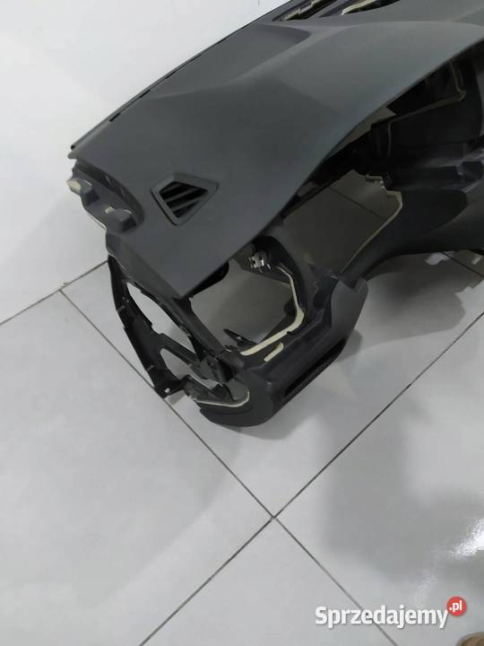 DESKA ROZDZIELCZA KOKPIT PULPIT S60 III Volvo osobowe Motoryzacja świętokrzyskie