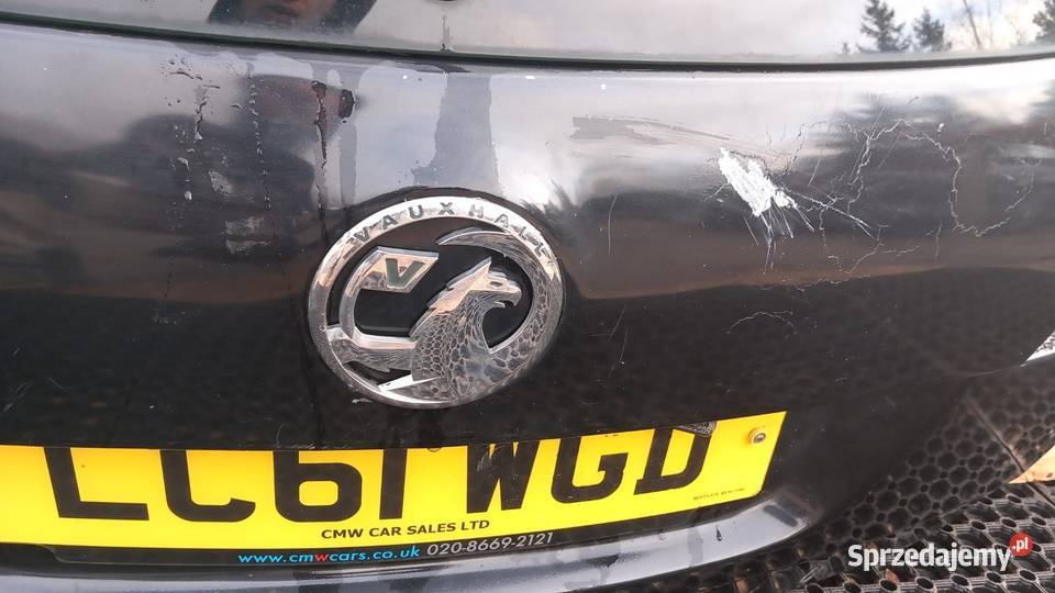 OPEL ASTRA J KOMBI KLAPA TYŁ Z22C osobowe sprzedam
