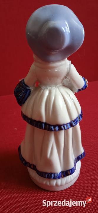 Porcelanowa Figurka Pani Porcelana i szkło Świdnica