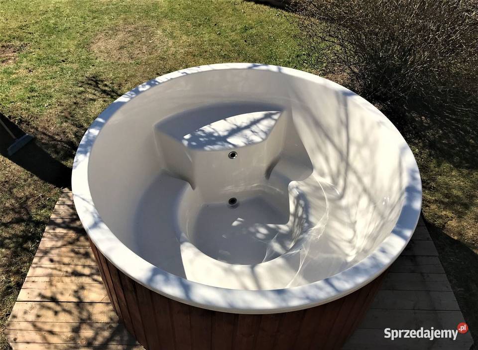 Balia ogrodowa hottub z fiberglass hydromasaż Płock sprzedam