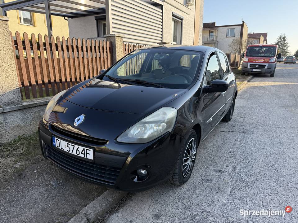 Renault Clio III FL 2010 12 16V 75 5 drzwi 203 dolnośląskie Jawor