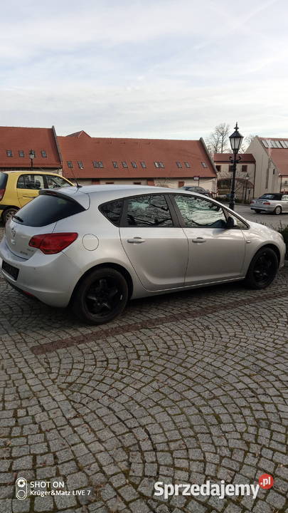 Opel Astra j auto Złotoryja