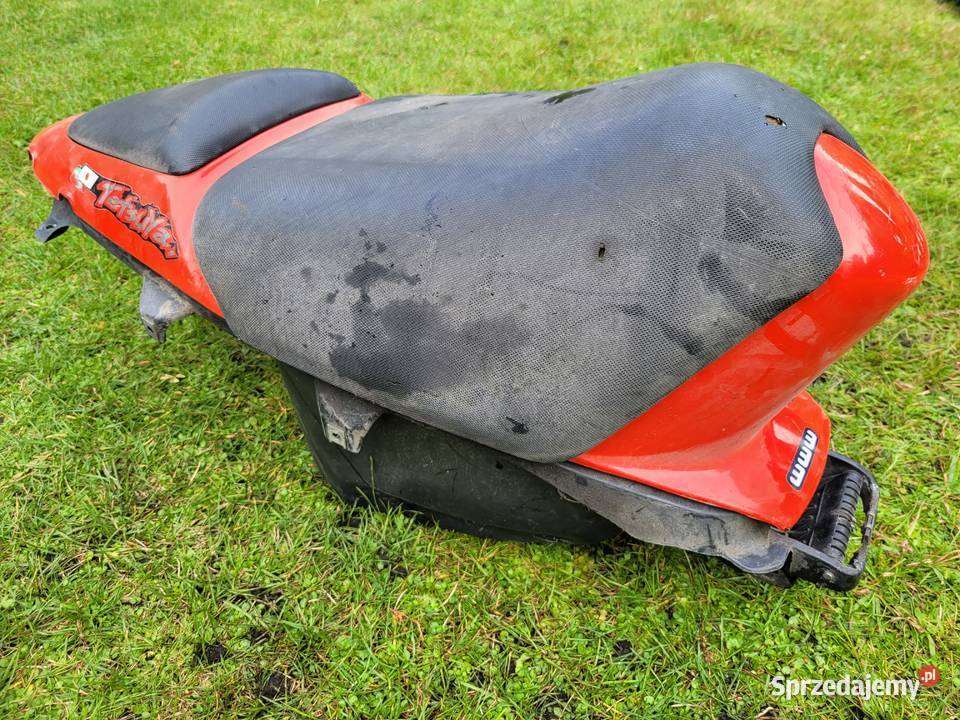 APRILIA SR komplet KANAPA SIEDZENIE NOCNIK