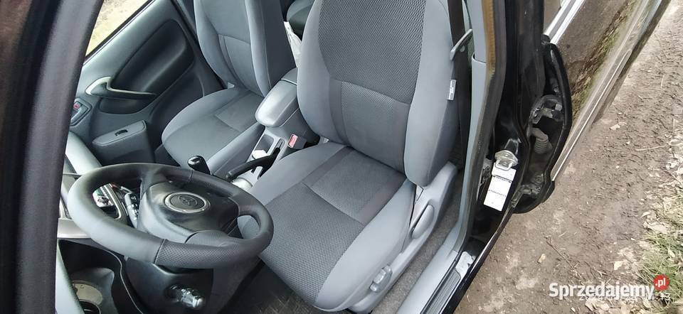 Toyota RAV4 D4D 116 IPORT z ITALI Wężerów