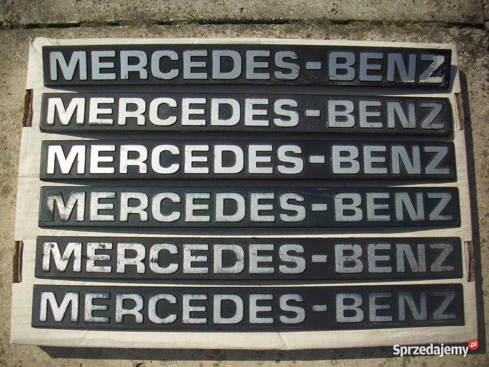Emblemat znaczek logo napis MERCEDESBENZ kaczka świętokrzyskie
