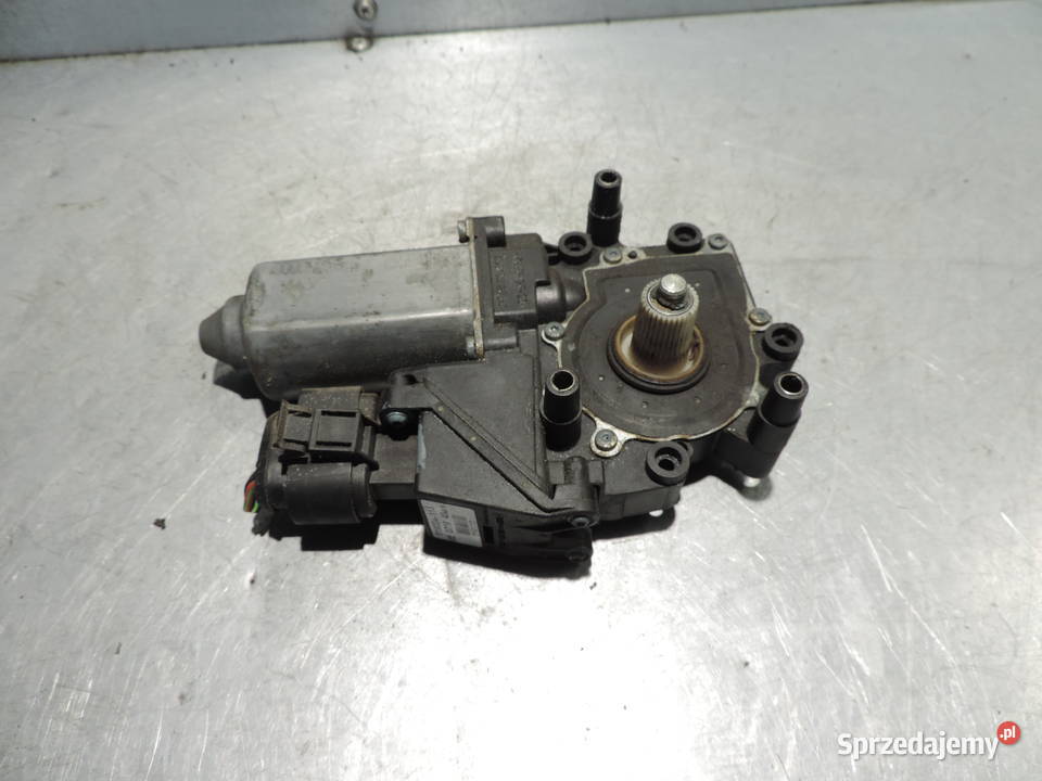 SILNIK PODNOSZENIA SZYBY AUDI A3 8L PRAWY PRZÓD małopolskie