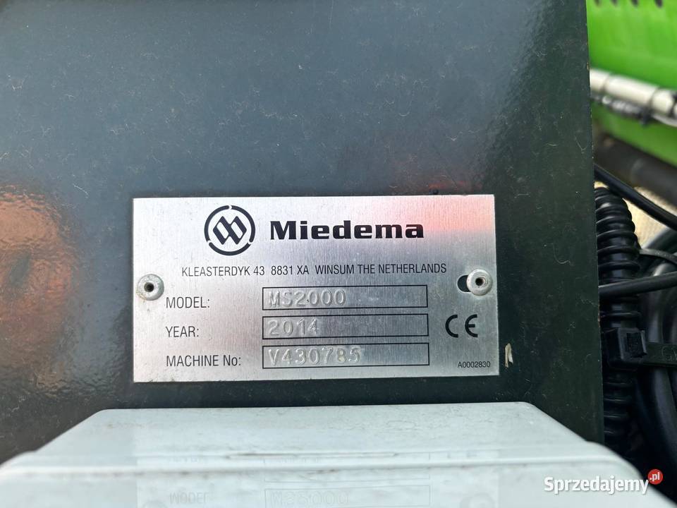 Sdazarka do ziemniaków nieuszkodzony Siewniki i sadzarki łódzkie Huta