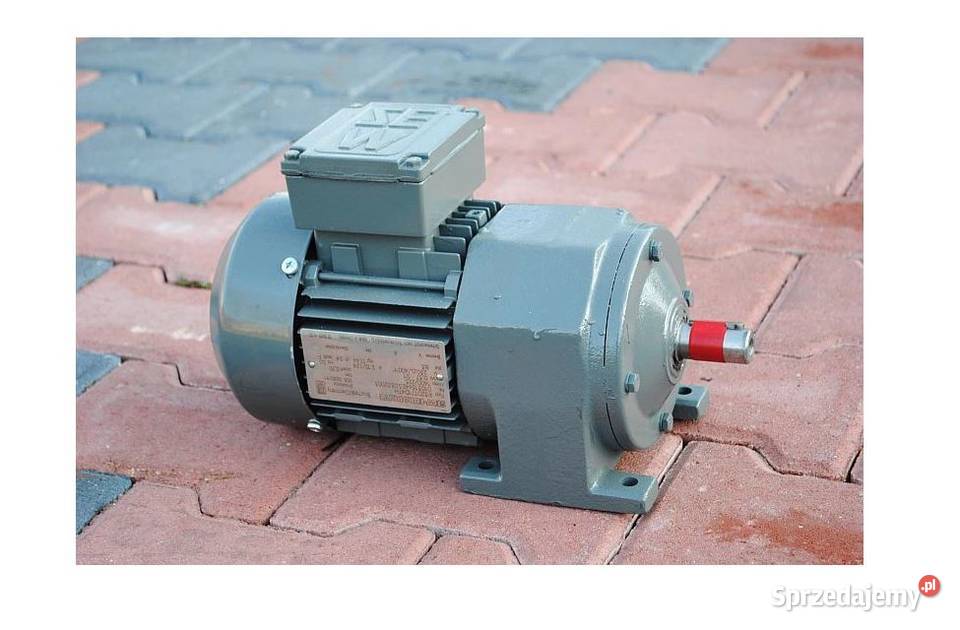 Motoreduktor 037kw 223obrmin Firmy SEW Kargowa