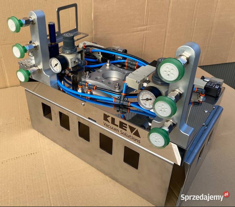 Chwytak do puszek butelek Łochów