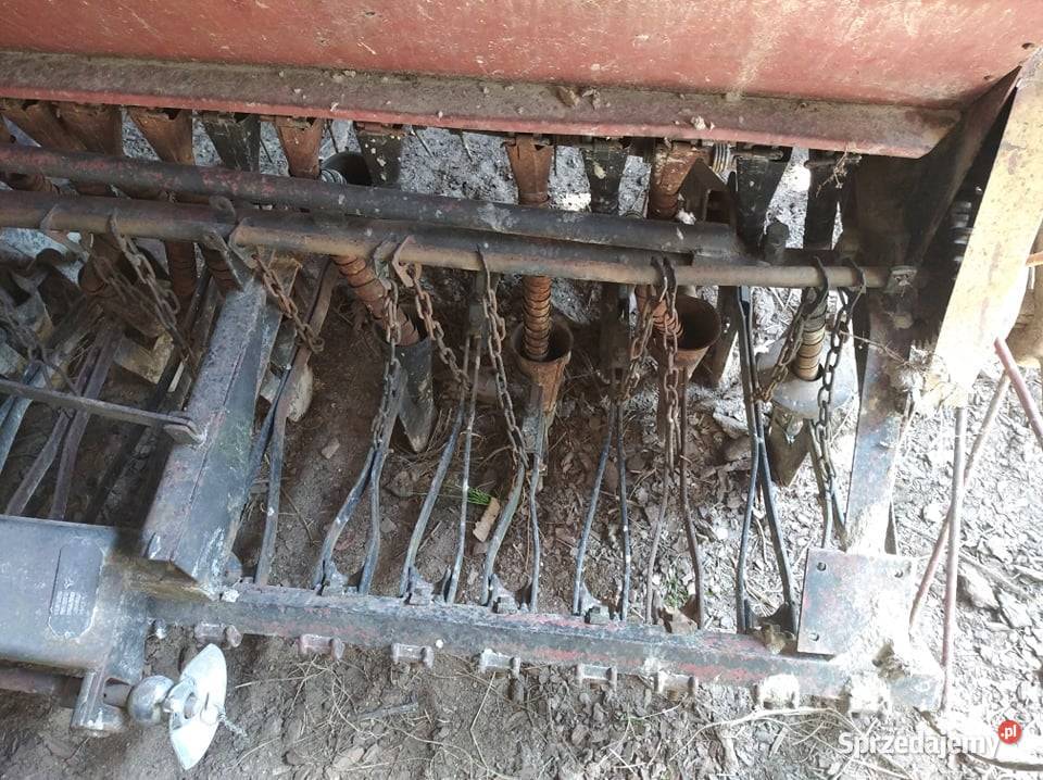 Siewnik zbożowy Poznaniak 27 m nieuszkodzony Siewniki i sadzarki