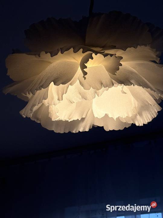 Lampa wykonana z włoskiego krepu Rozmiar 5555 Lampy