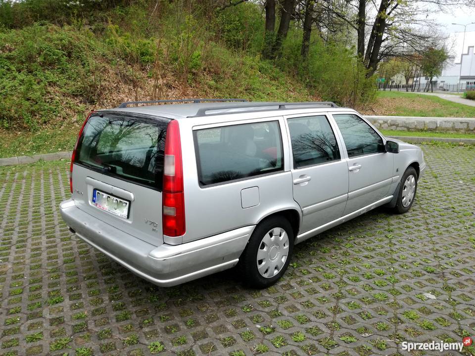 Super Rodzinne Kombi VOLVO V70 Bezawaryjne V70 Świdnica Polska