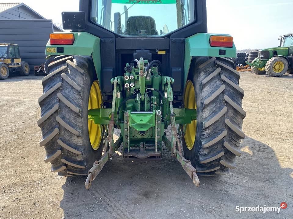 John Deere 6110 Biała