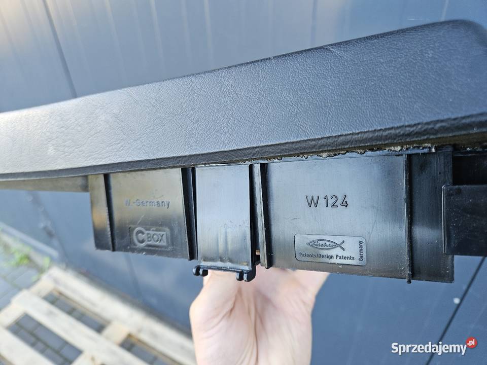 Boks na kasety W124 Mercedes Fischer Box Rarytas Mroków